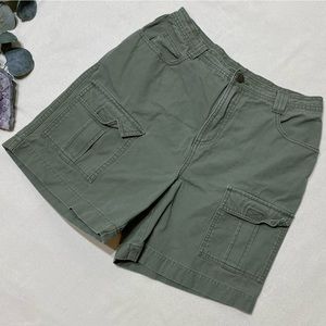 VTG Relativity Sage Cargo Shorts | Women’s Size 8